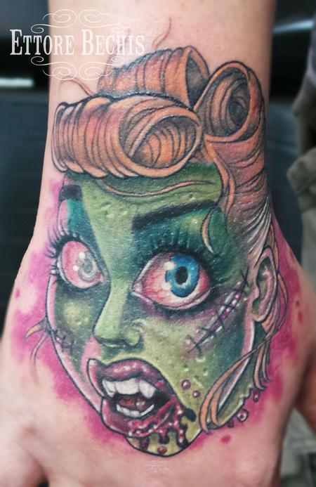 Tattoos - Zombie Pin Up - 115111